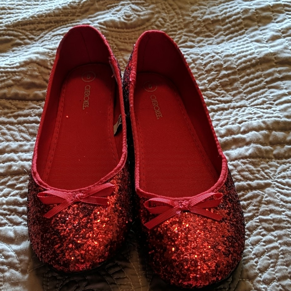 Red glitter flats!